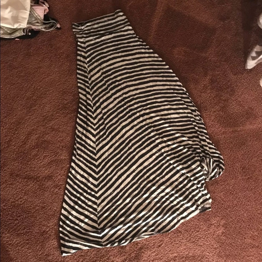 Stripped maxi skirt